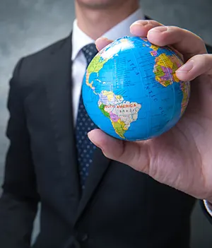 Adaptation aux marches etrangers